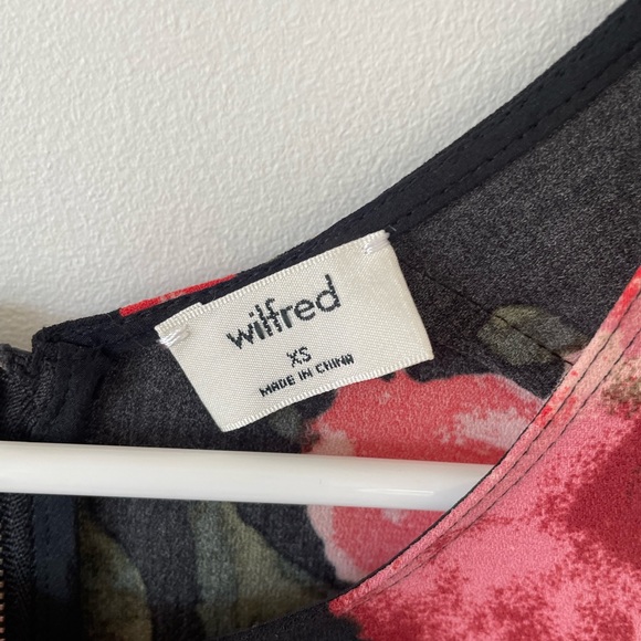 Aritzia Wilfred Sevres Blouse - Picture 3 of 3